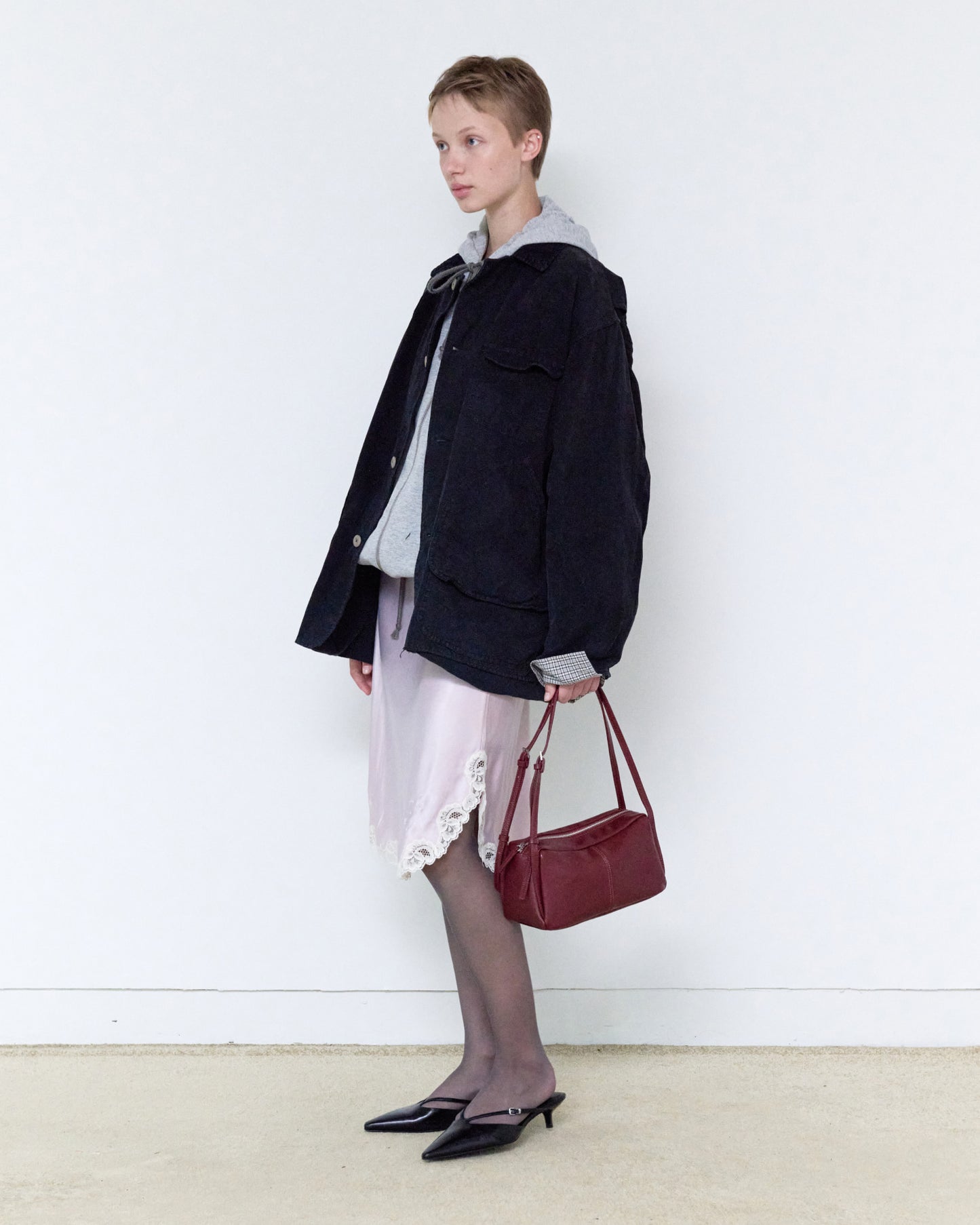 FINDKAPOOR MONO BAG 24 - BURGUNDY