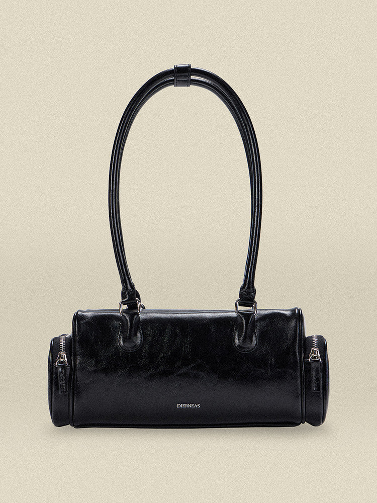 Pinné Shoulder Bag / black