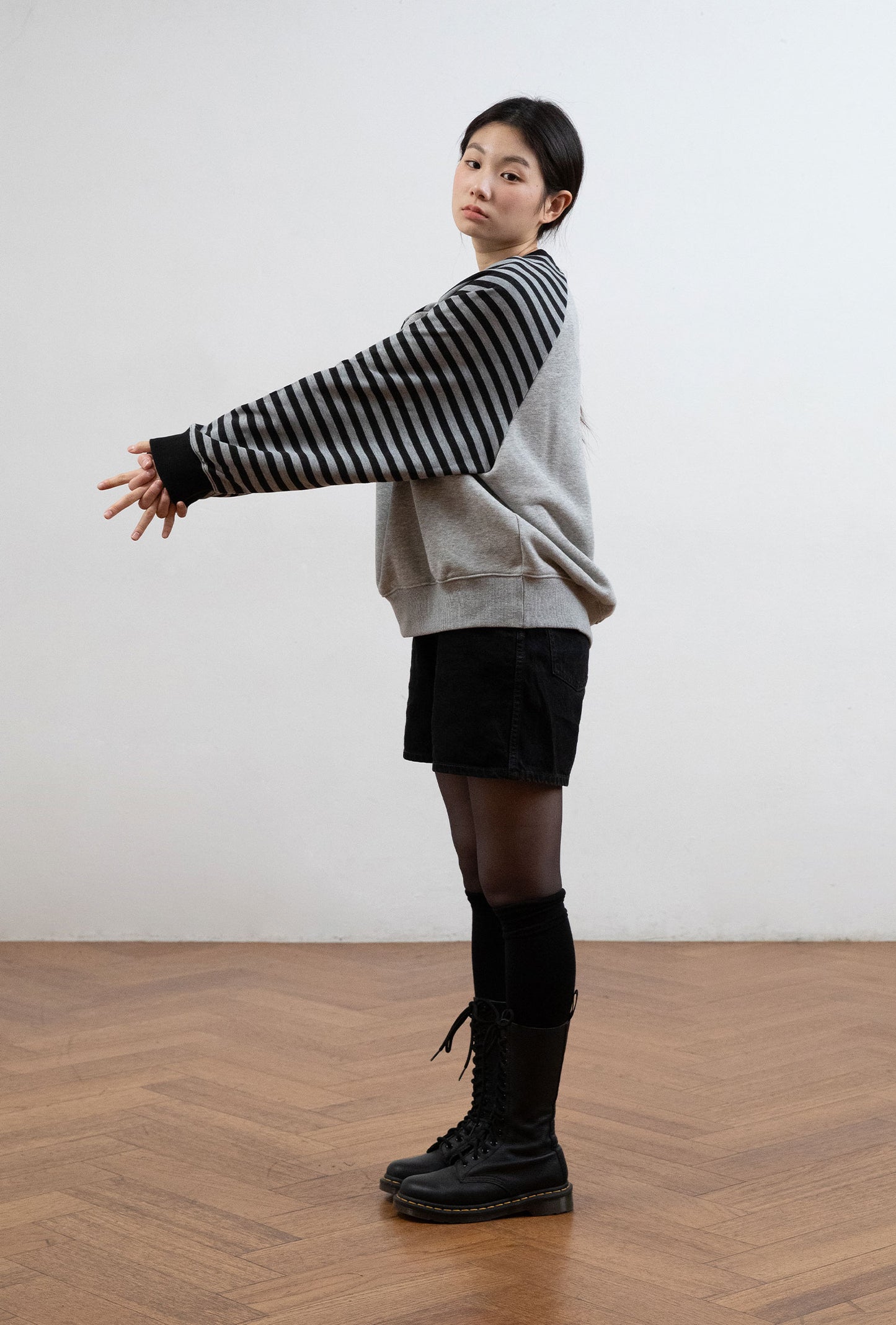 STRIPE 3STAR RAGLAN SWEATSHIRTS [GREY]