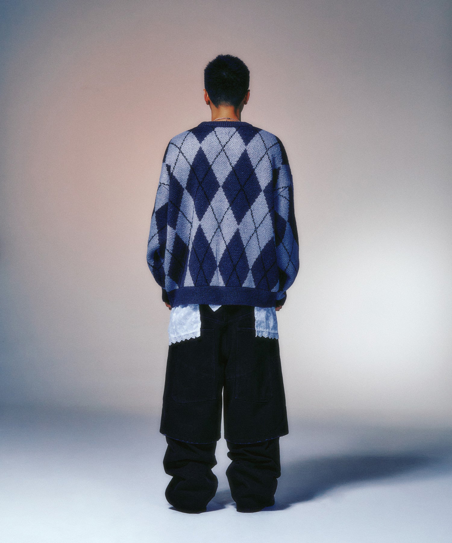 niceghostclub LITTLE GHOST ARGYLE KNIT
[CHARCOAL]