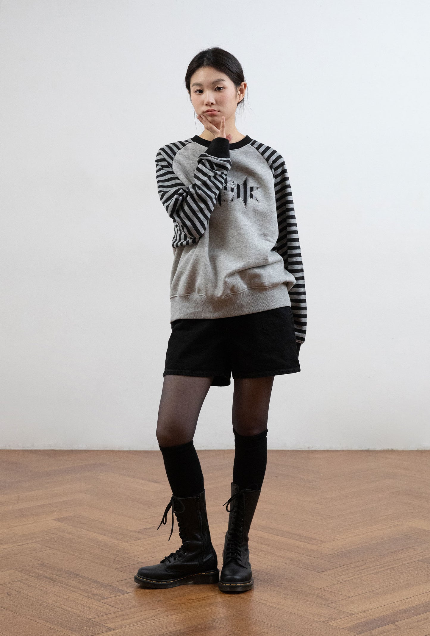 STRIPE 3STAR RAGLAN SWEATSHIRTS [GREY]