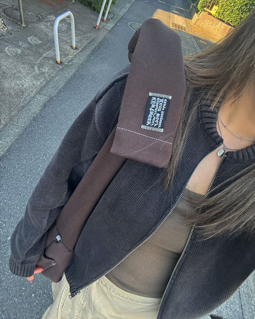 [香港現貨✨] [官方代理💣] KENTNNEY 3-WAY SWEATER DAILY WINDY BAG - Mojave Choco