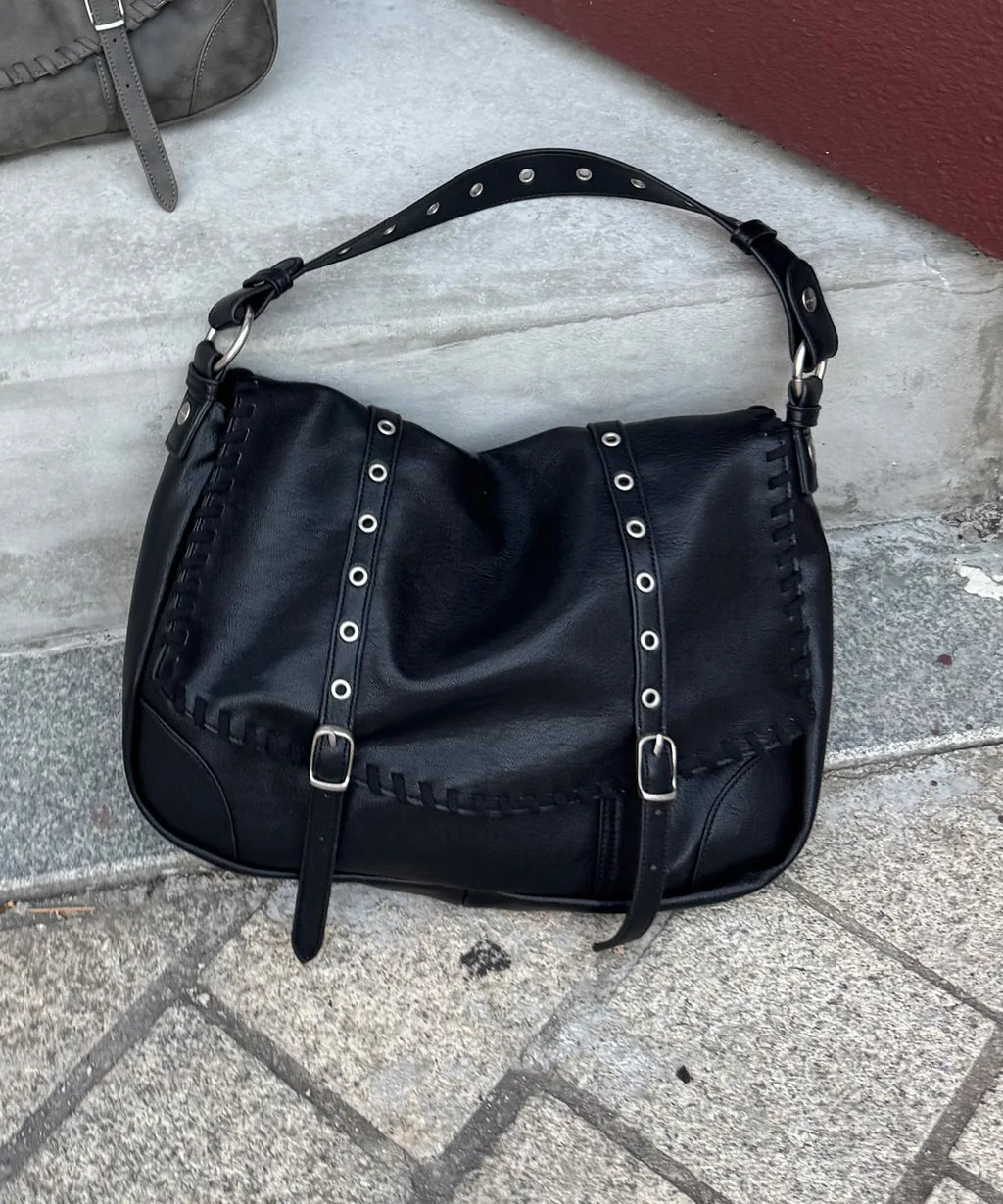 [yeomim] braided flap bag (black/grunge taupe)