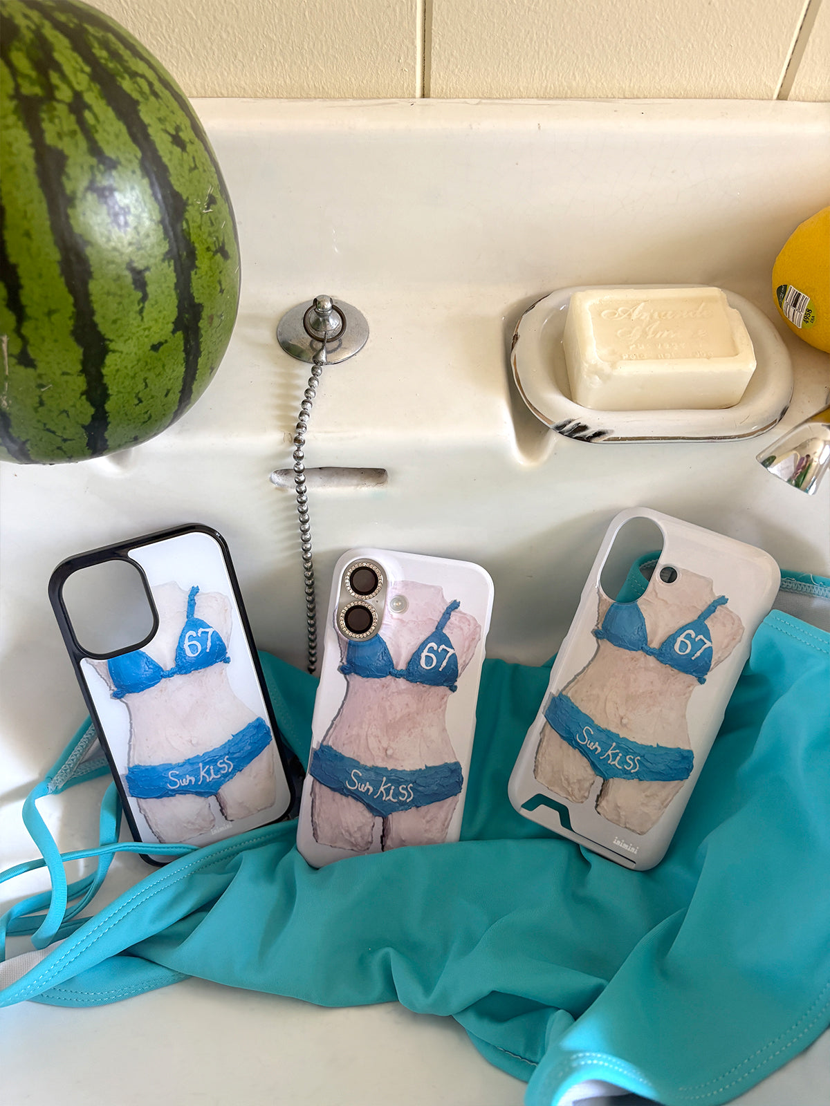 67 blue bikini phone case (有magsafe!!)