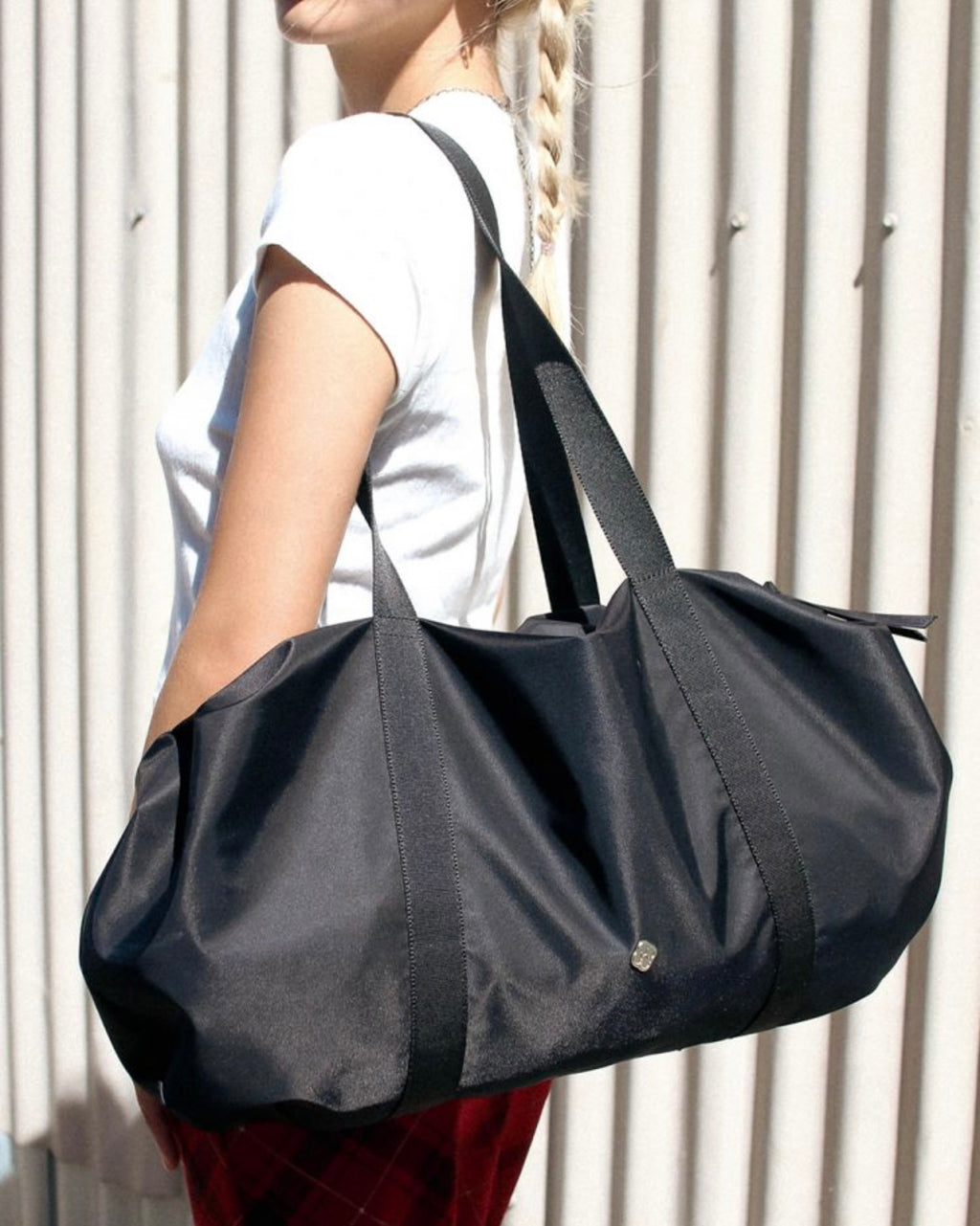 Heeari Aurora Shirring Duffel Big Bag / black