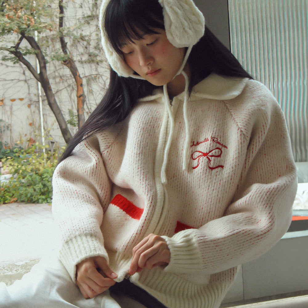 RONRON BACK HEART RIBBON COWICHAN KNIT ZIP UP / IVORY RED