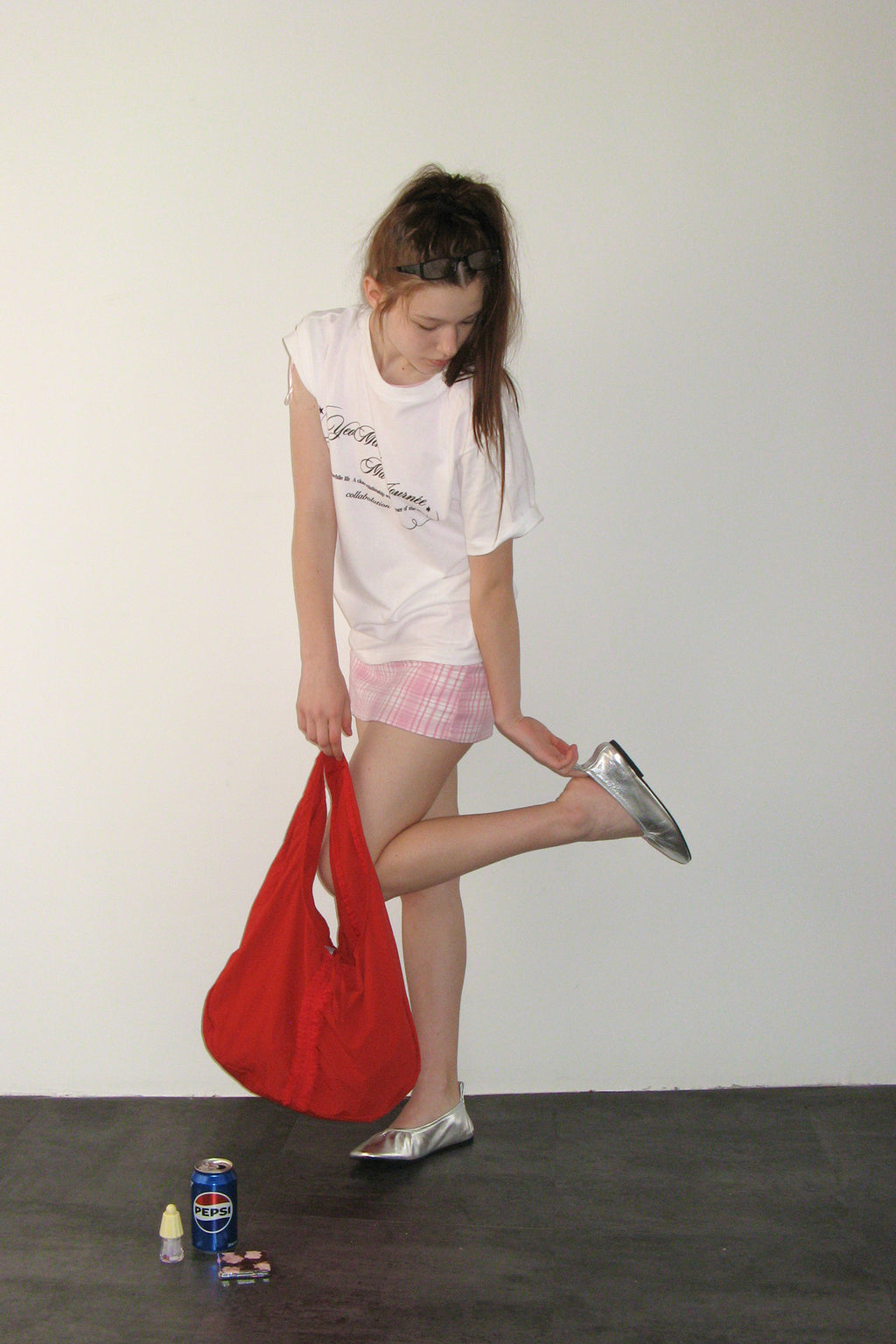 Yeomim frill hobo bag / strawberry
