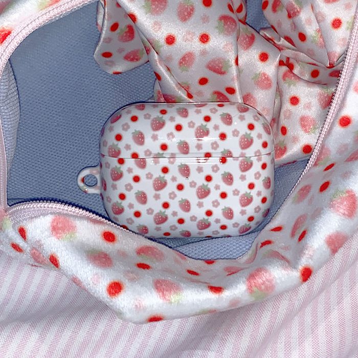 Berry Dot AirPods Case