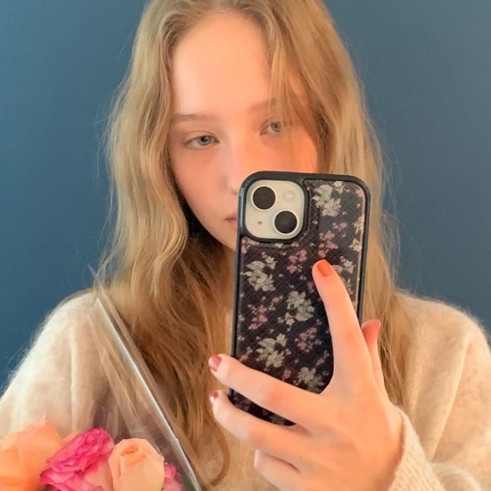 Brown Flower Phone Case (epoxy)