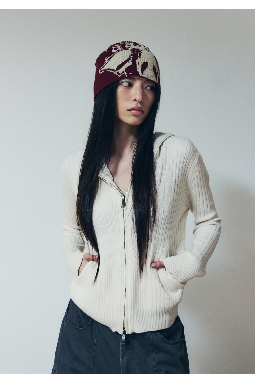 AAKAM Vintage Graphic Jacquard Beanie (Red)