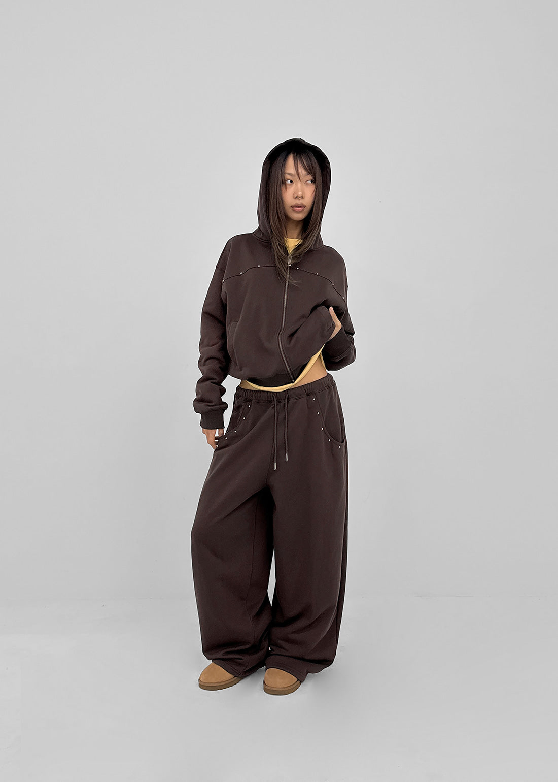 [BLACKUP] Spinal Rivet Balloon Training Pants (2 colors)