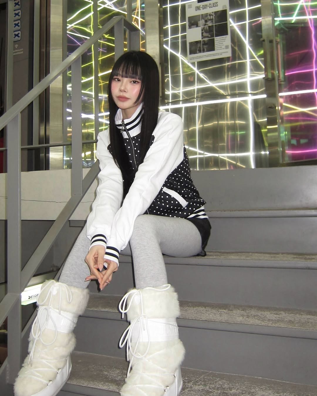 [Rei同款🎀] luvistrue IM DOT TRAINING ZIPUP