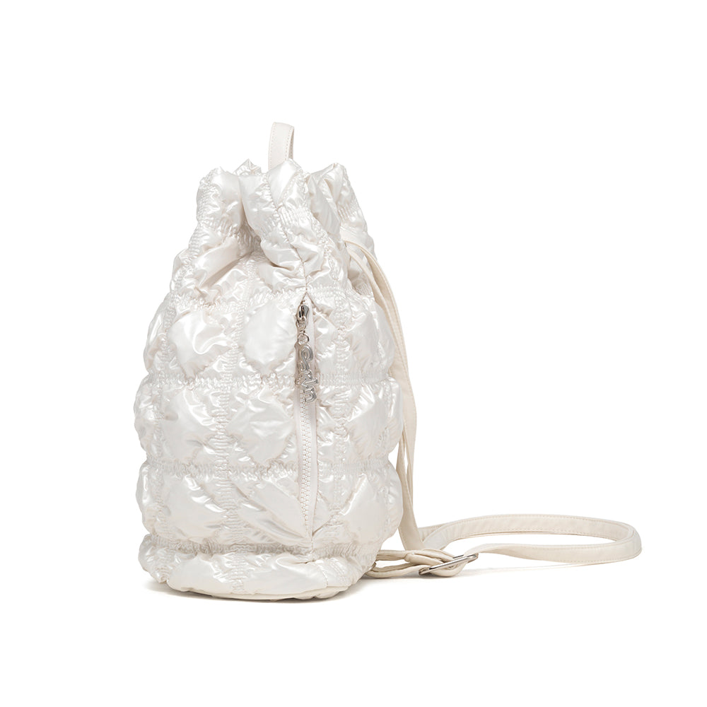 CARLYN Clover Backpack - Pearl White