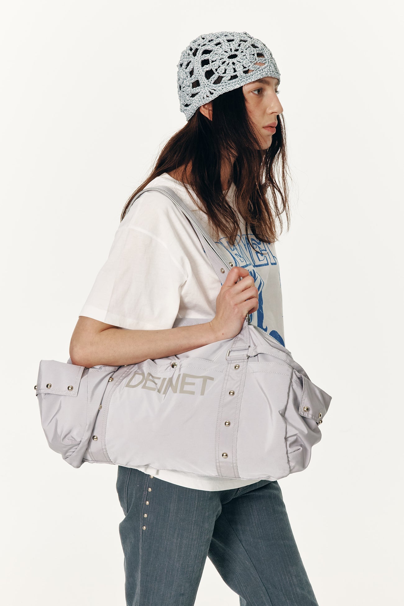 DEINET LOGO DUFFLE BAG IN GREY