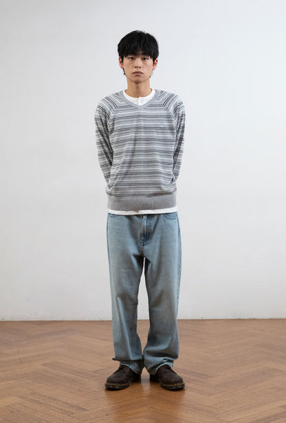 MULTI STRIPE 3STAR V NECK KNIT [GREY]