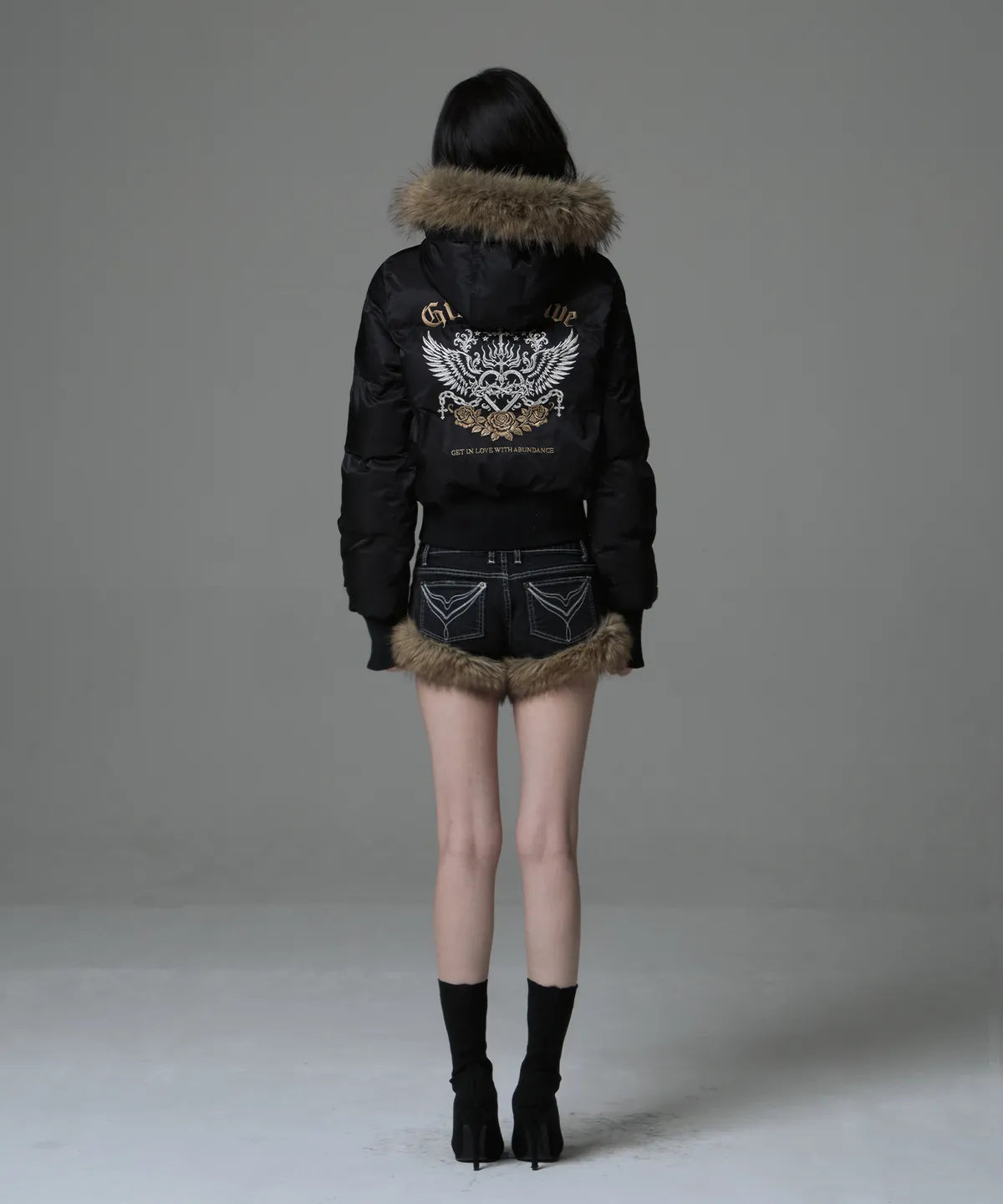 [GILA ARCHIVE] Fur Hood Light Padded Jacket - 2 Colors