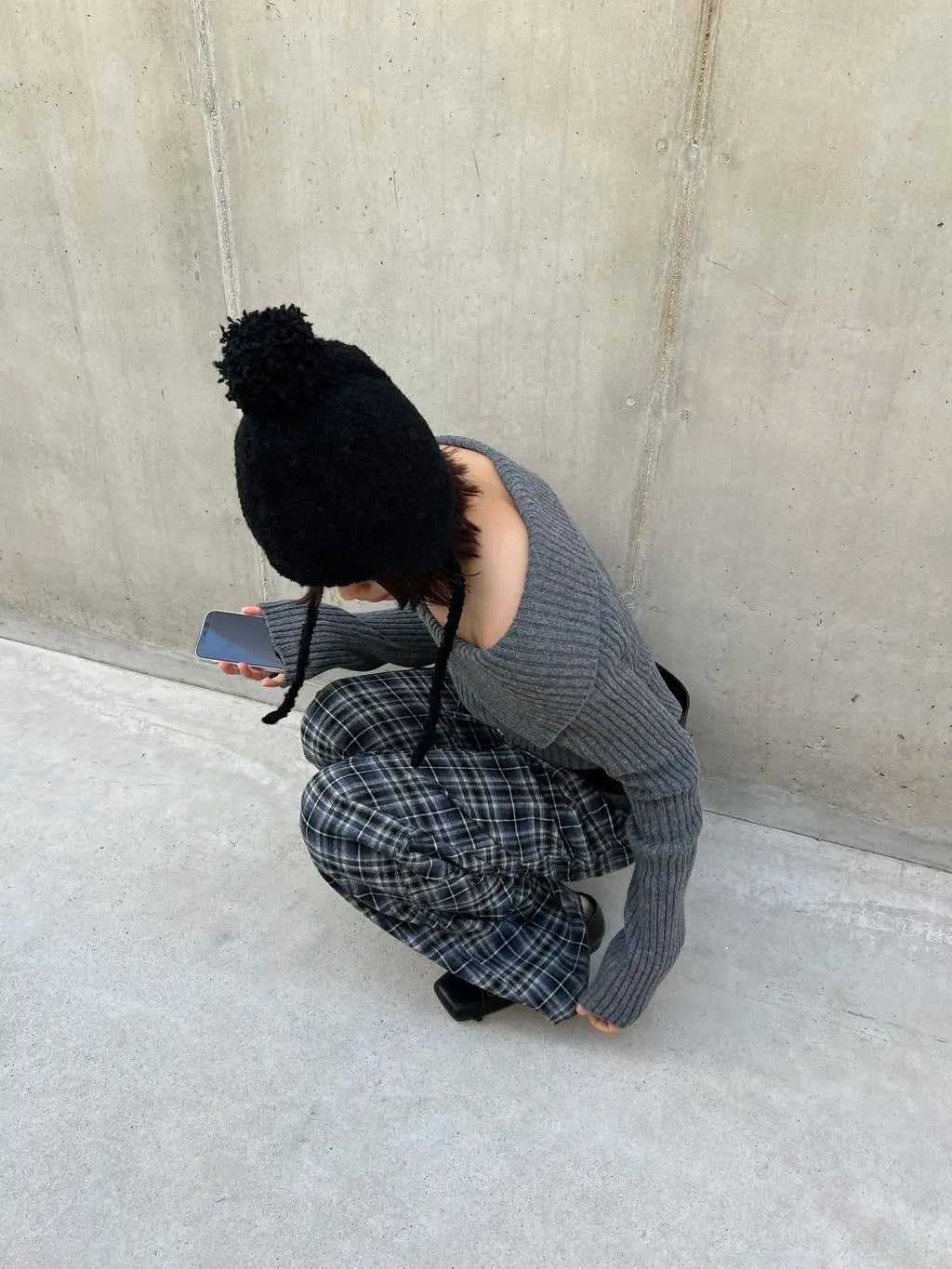 韓國製造 Stella Off-Shoulder Knit / 2colors