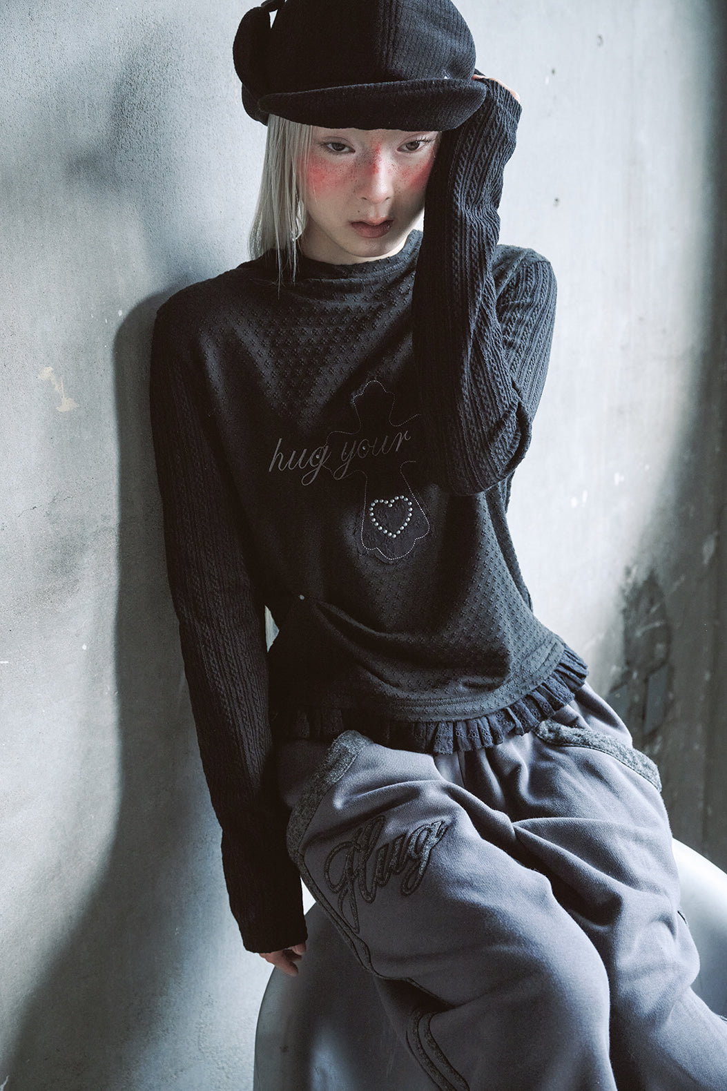 Lace cross patch hoodie (2colors)