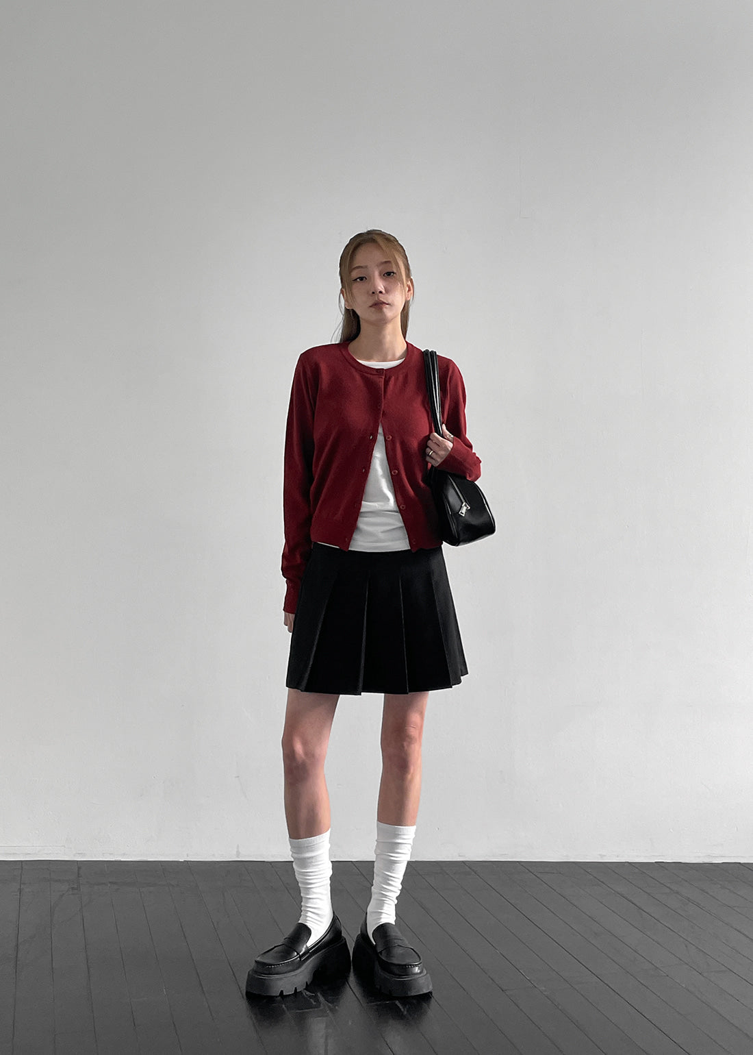 韓國製造 Round Cardigan / Red