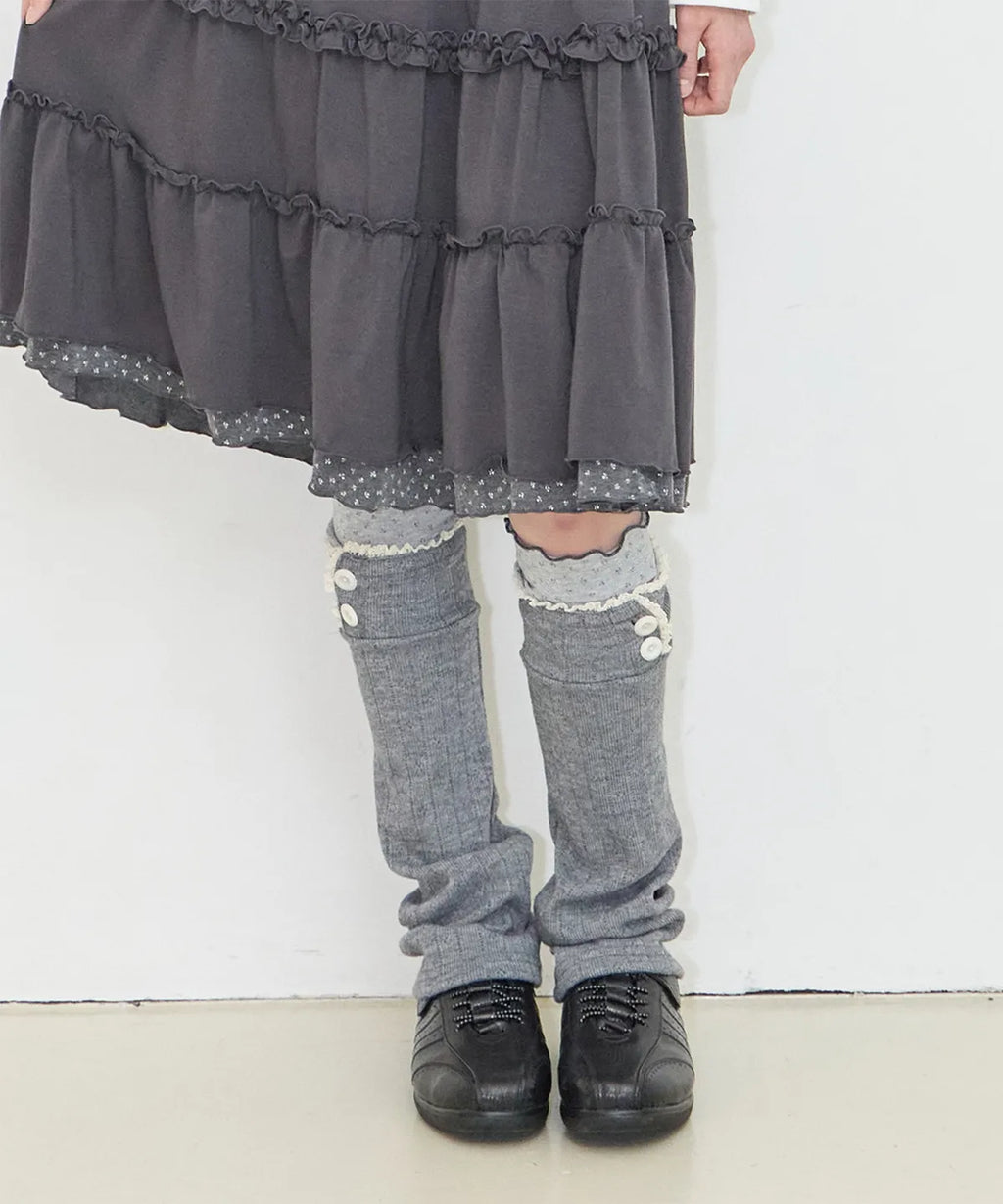 [illigo] LACE COLOR-BLOCK LEG WAEMER_CHARCOAL