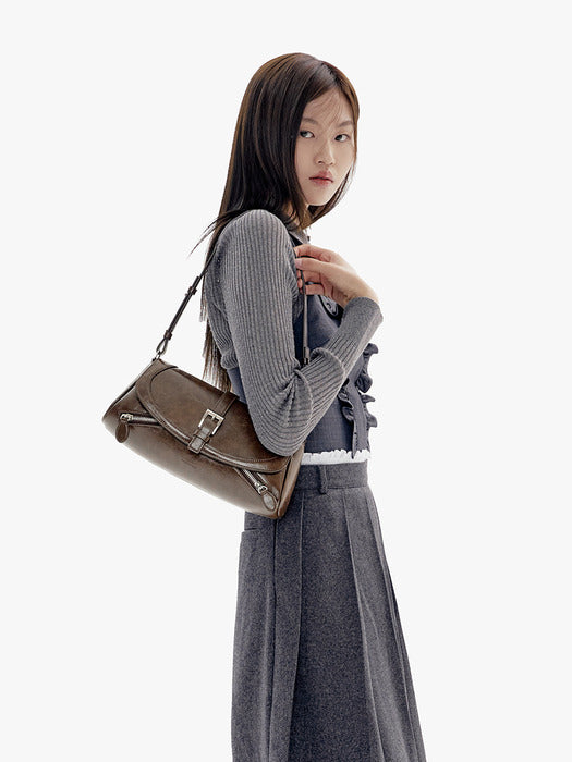 FINDKAPOOR Becky Shoulder Bag Medium / Dark Brown