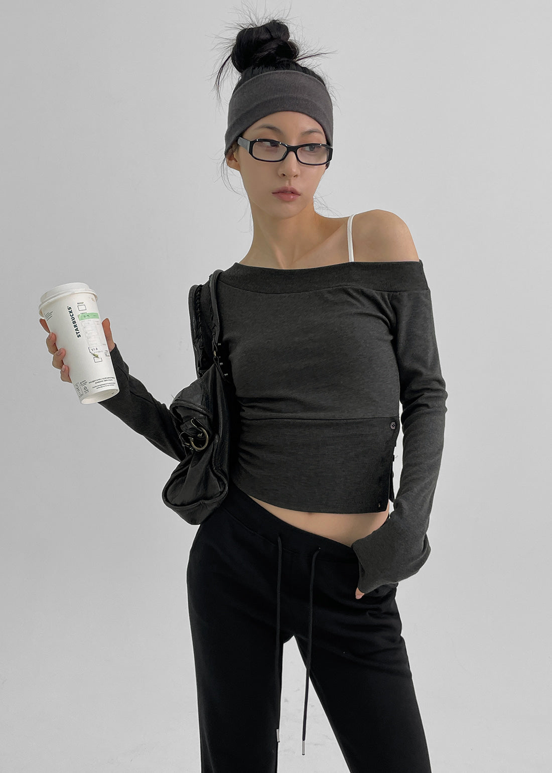 韓國製造 Slit Button Off-Shoulder Top / 4colors