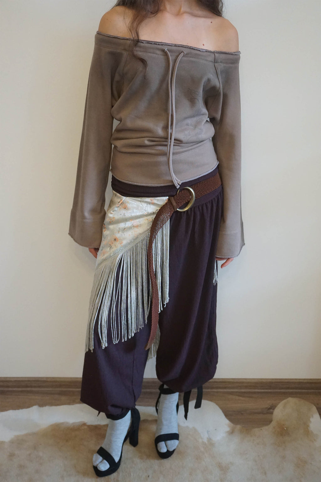 Sculptor Wide Bell Sleeve Sweatshirt Taupe Brown