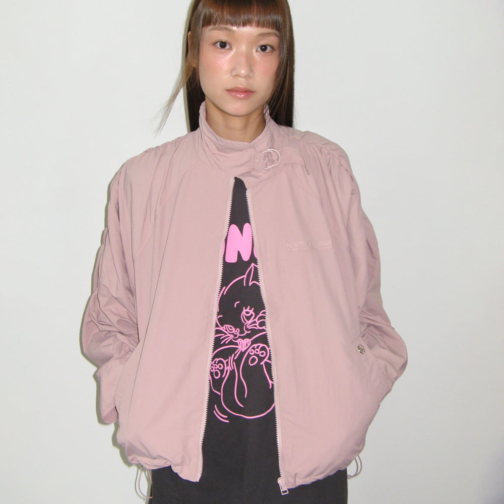 RONRON BUCKLE SHIRRING WIND JUMPER / INDIE PINK