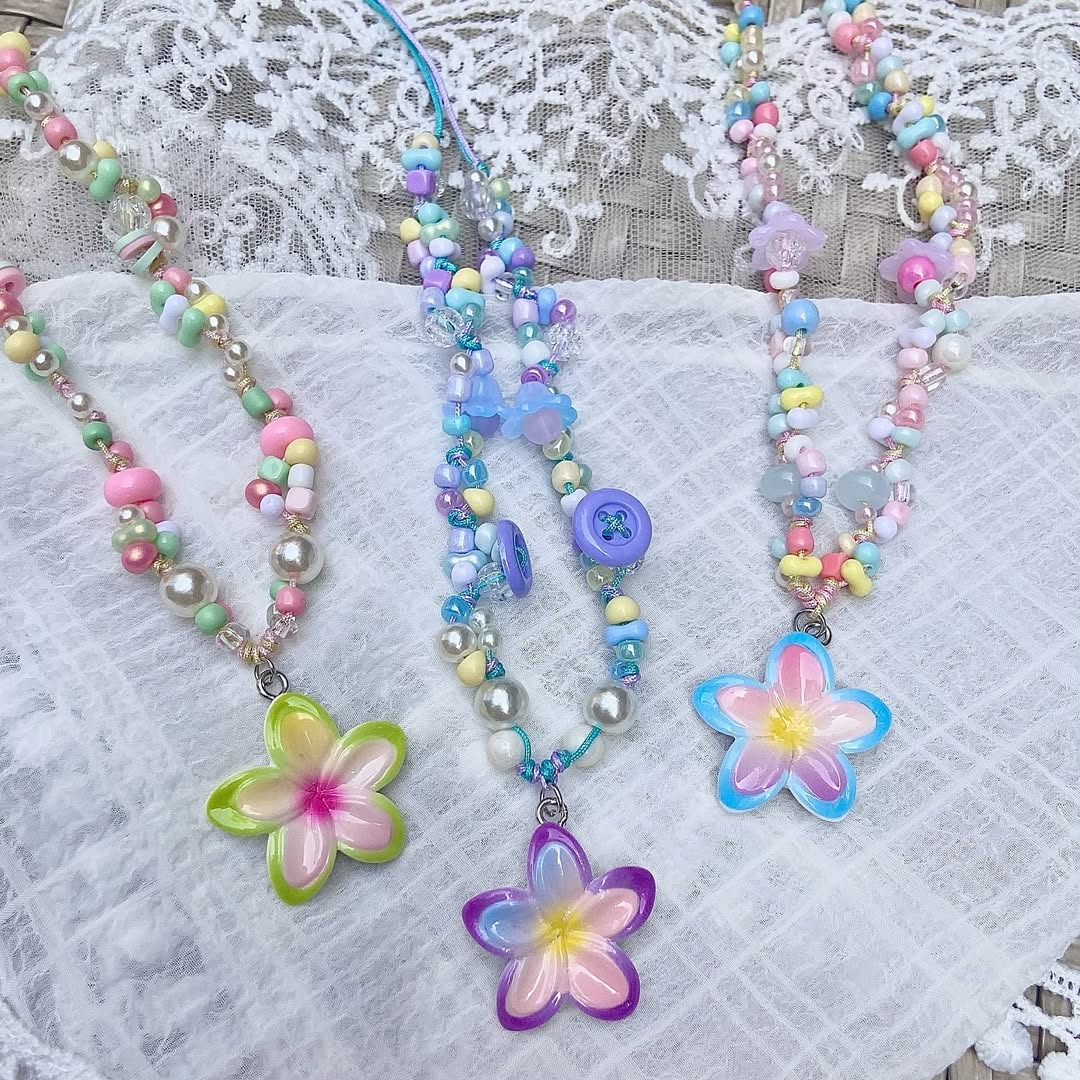 abbie.acc y2k Floral Necklace / 5colors
