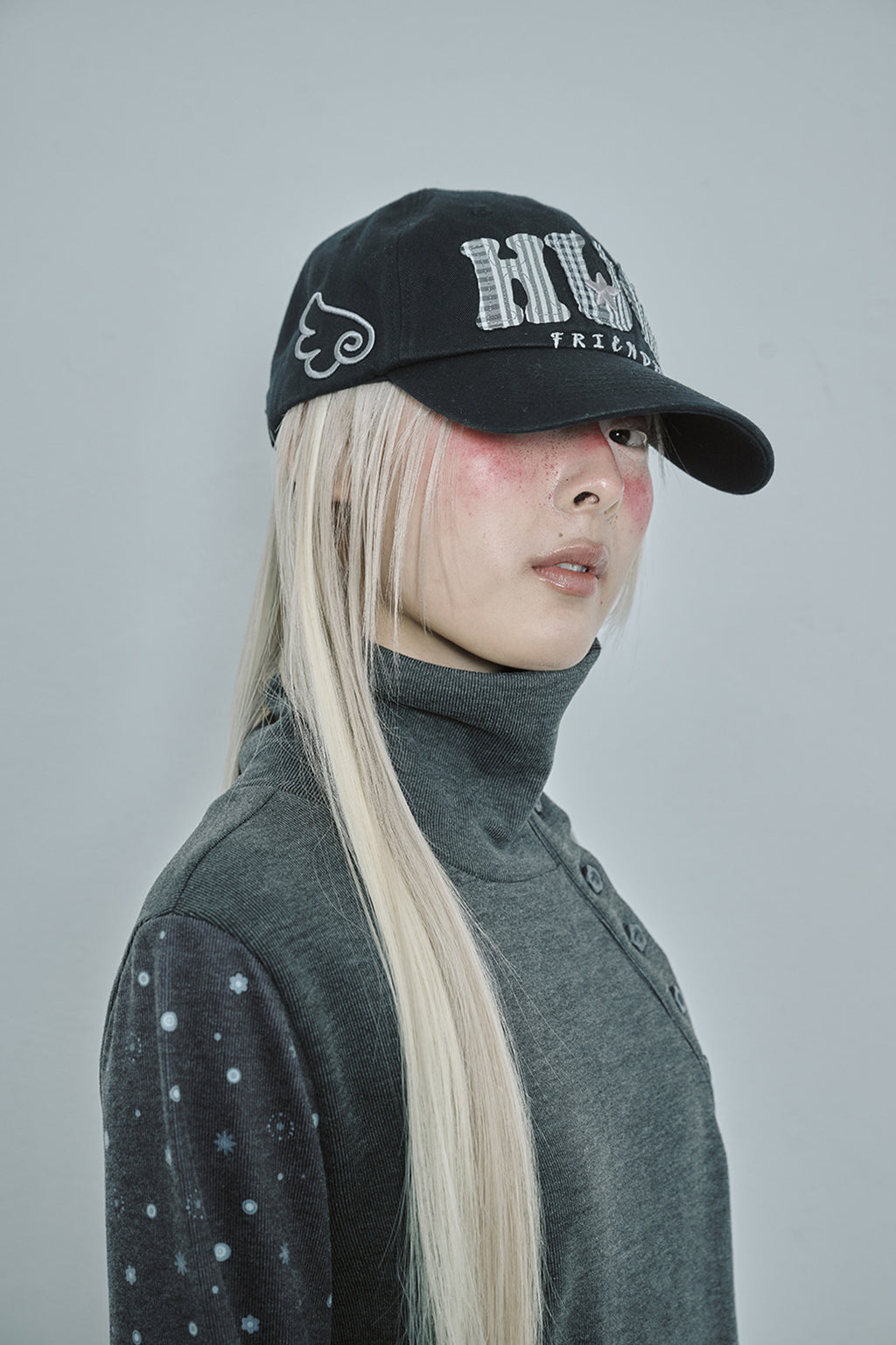 hugyourskin HUG friends cap (Black)