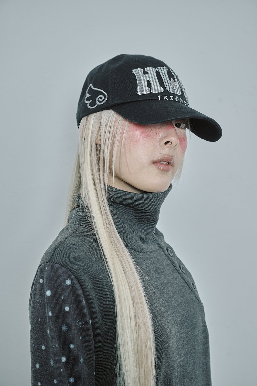 hugyourskin HUG friends cap (Black)