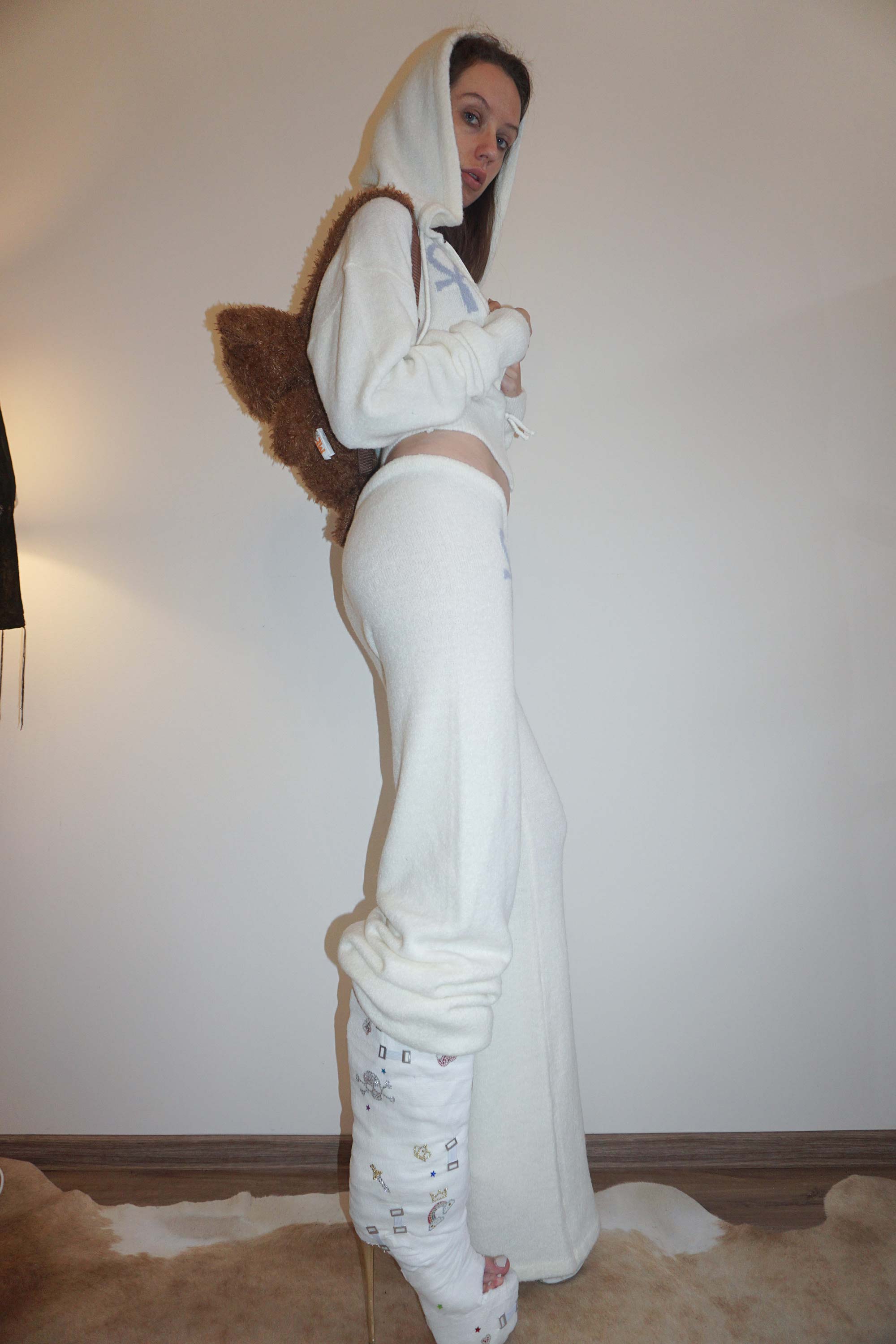 Sculptor Ankh Boucle Knit Pants Ivory