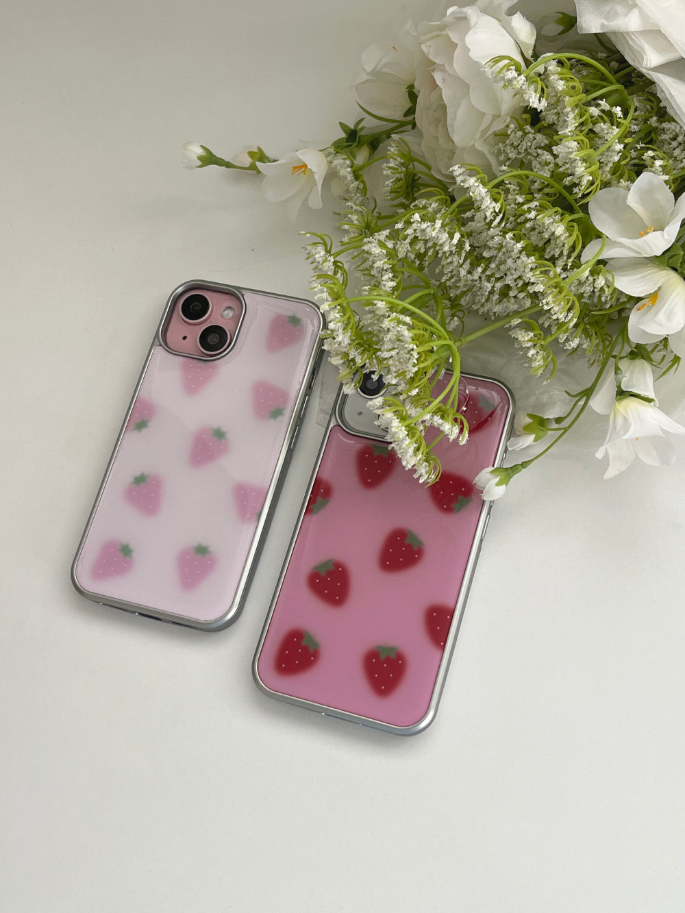 [+MagSafe] cloud strawberry