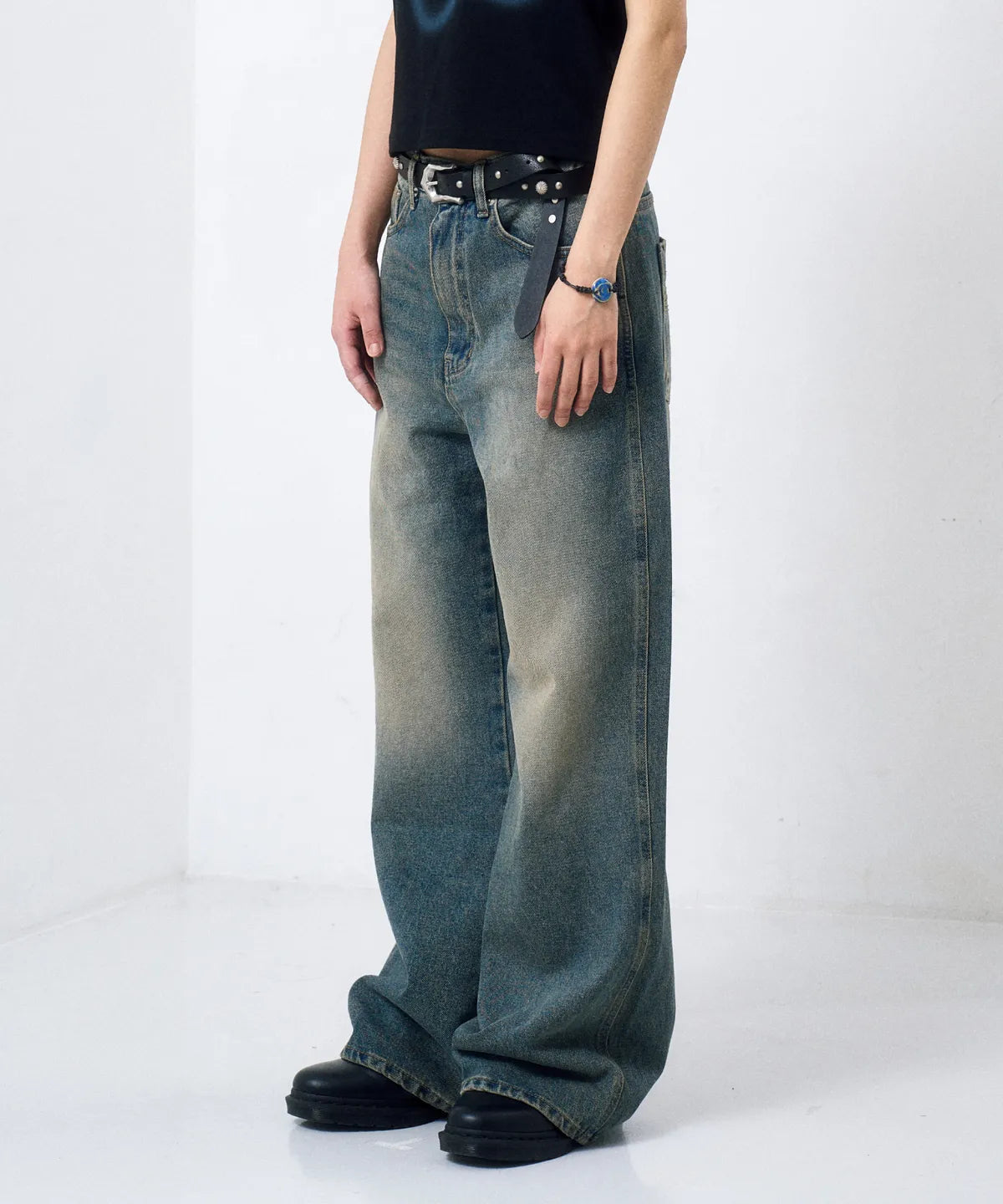 Needlework Denim Pants (Sand Blue)