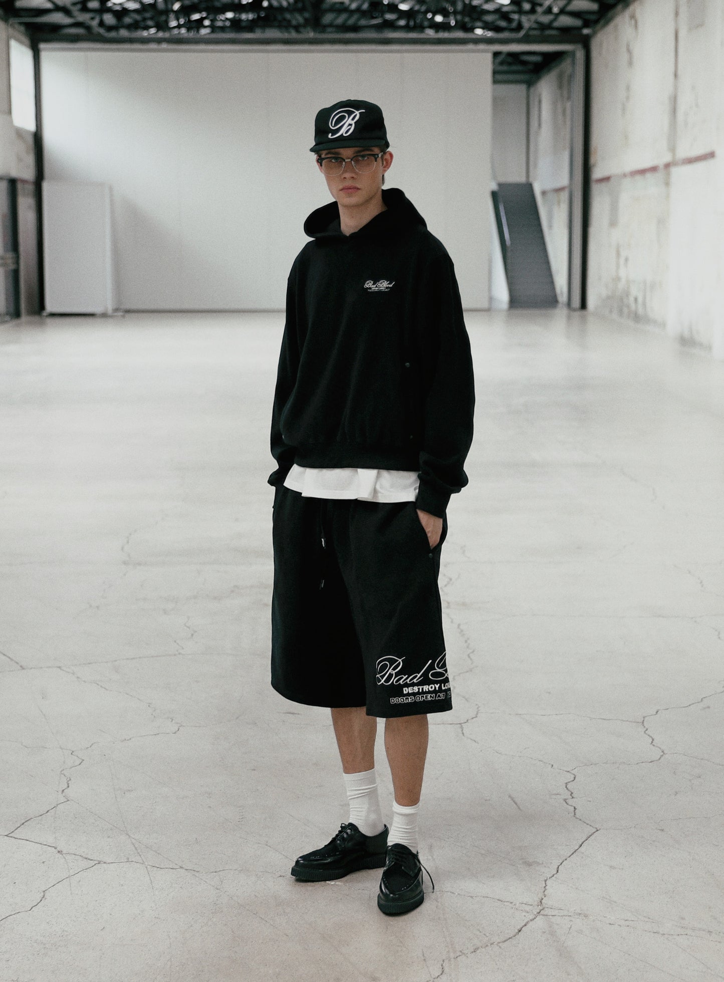 BADBLOOD Classic Logo Bermuda Pants / Black