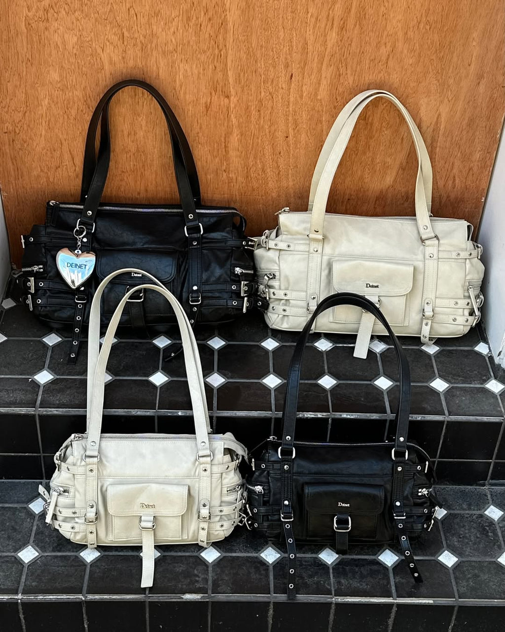 [DEINET] BELTED POCKET SHOULDER BAG IN BEIGE