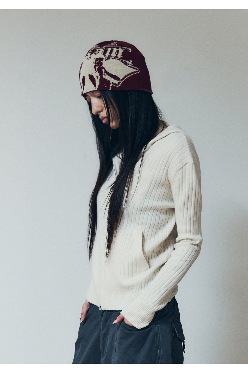 AAKAM Vintage Graphic Jacquard Beanie (Red)