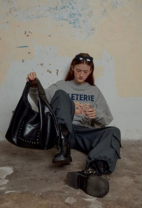 LETERIE STUD BUCKLE REVERSIBLE SHOULDER BAG_3COLORS