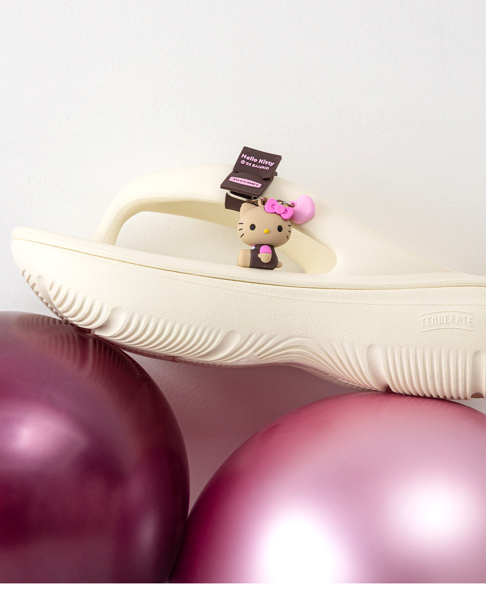 TAW&TOE Zerovity™ Plumpy Tan Hello Kitty Charm Deco Set