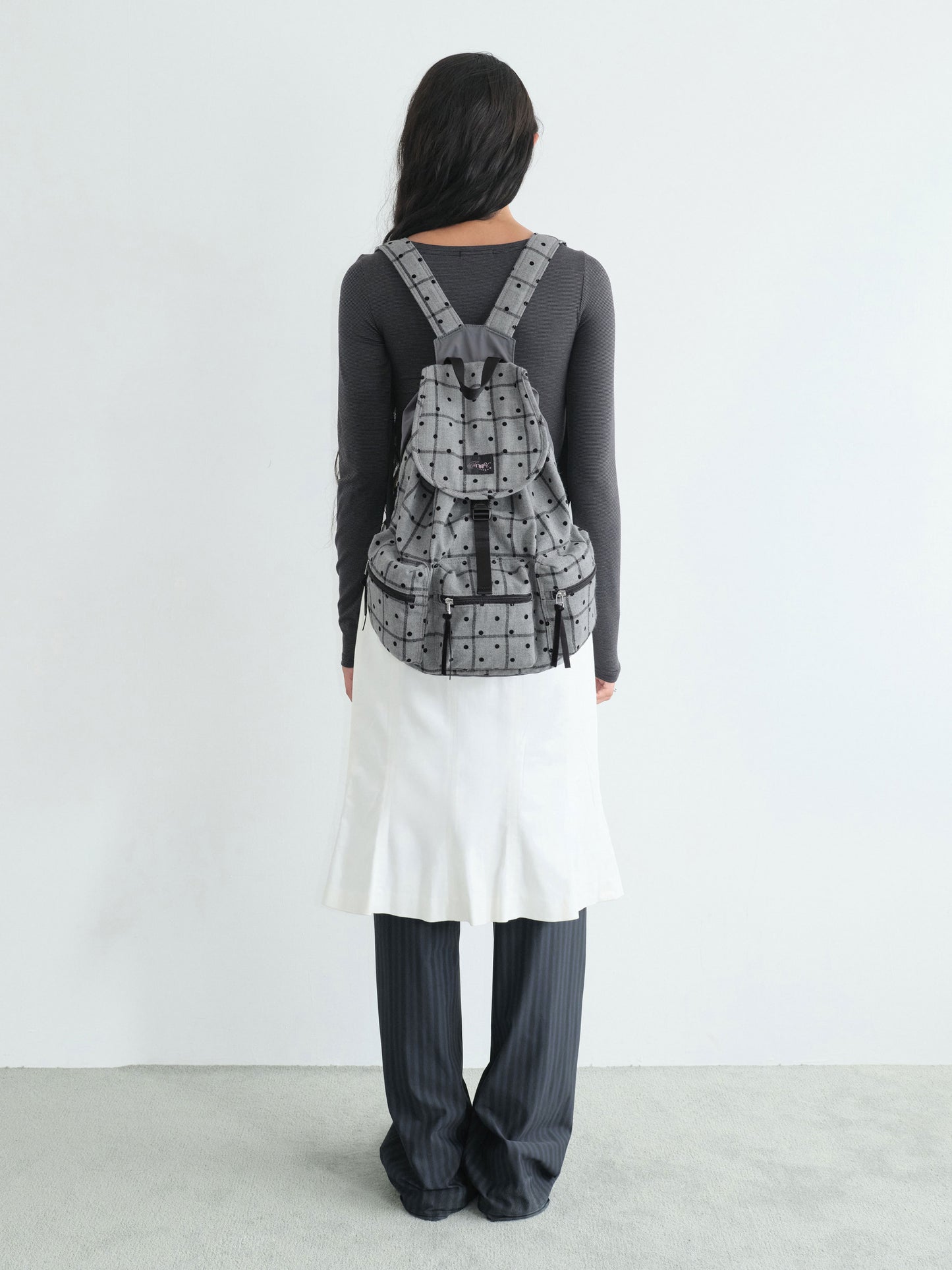 BERRY POCKET BACKPACK LARGE - DOT GREY