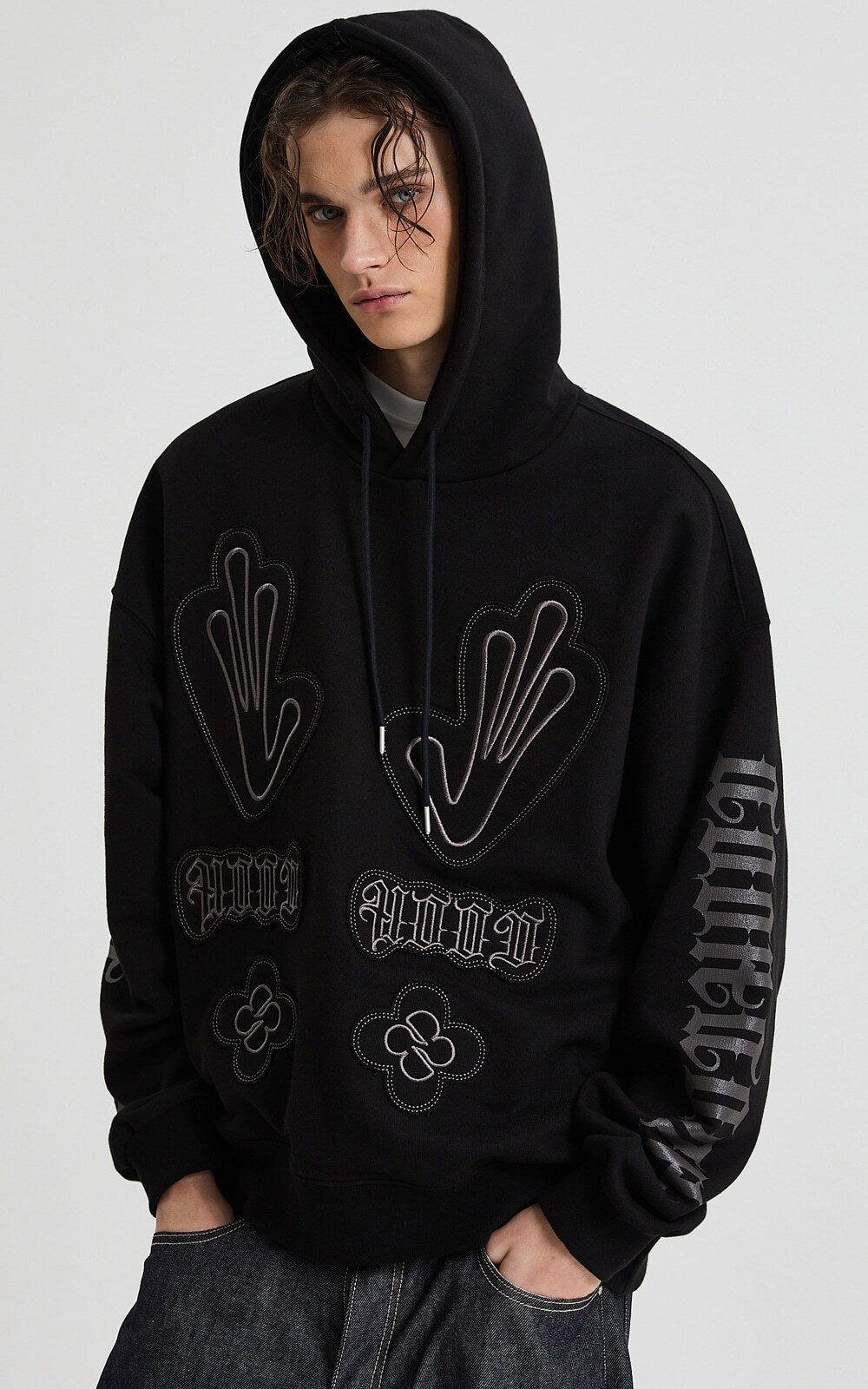 HOODHOOD Multi Logo Applique Hoodie / black