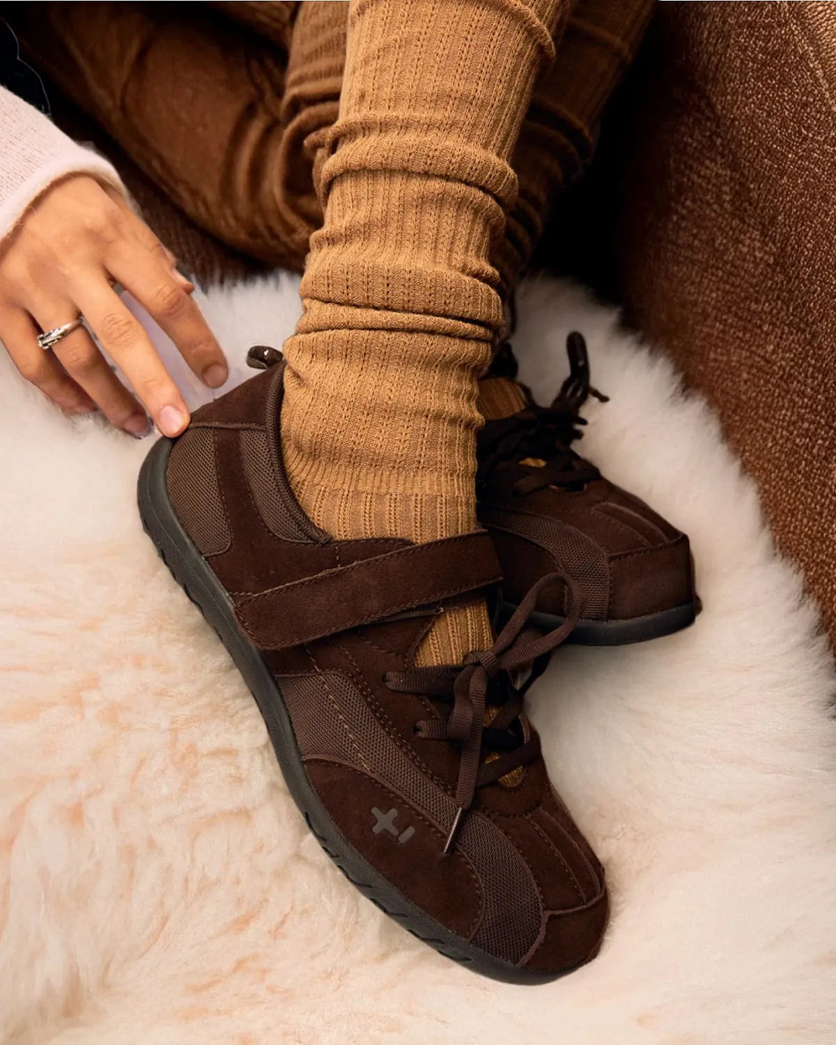 OTZ ROMARY LACE-UP SNEAKERS - SUEDE BROWN