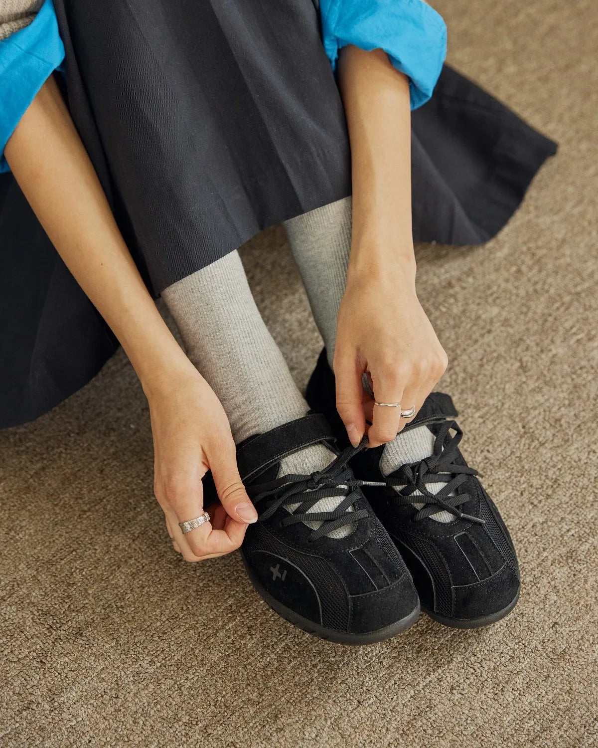 OTZ ROMARY LACE-UP SNEAKERS - SUEDE BLACK