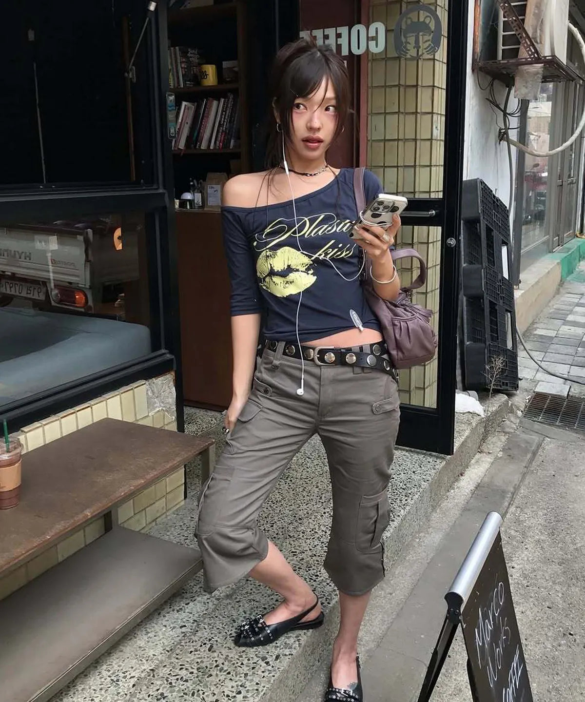 [FANCY CLUB] PLASTIC KISS ONE-SHOULDER TOP_5 COLORS
