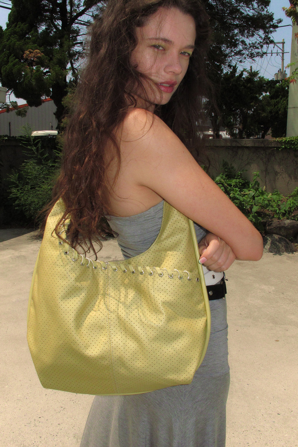 YEOMIM medium slash hobo bag (punching yellow)