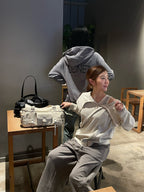 [DEINET] BELTED POCKET SHOULDER BAG IN BEIGE