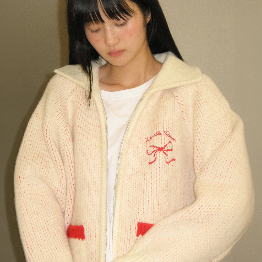 RONRON BACK HEART RIBBON COWICHAN KNIT ZIP UP / IVORY RED