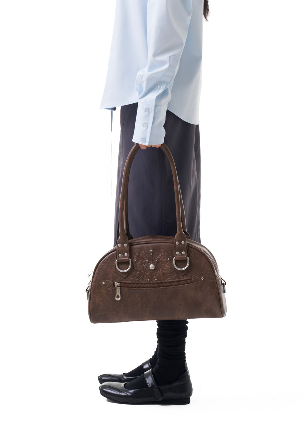 IUGA STUDDED LEATHER BOWLING BAG / BROWN