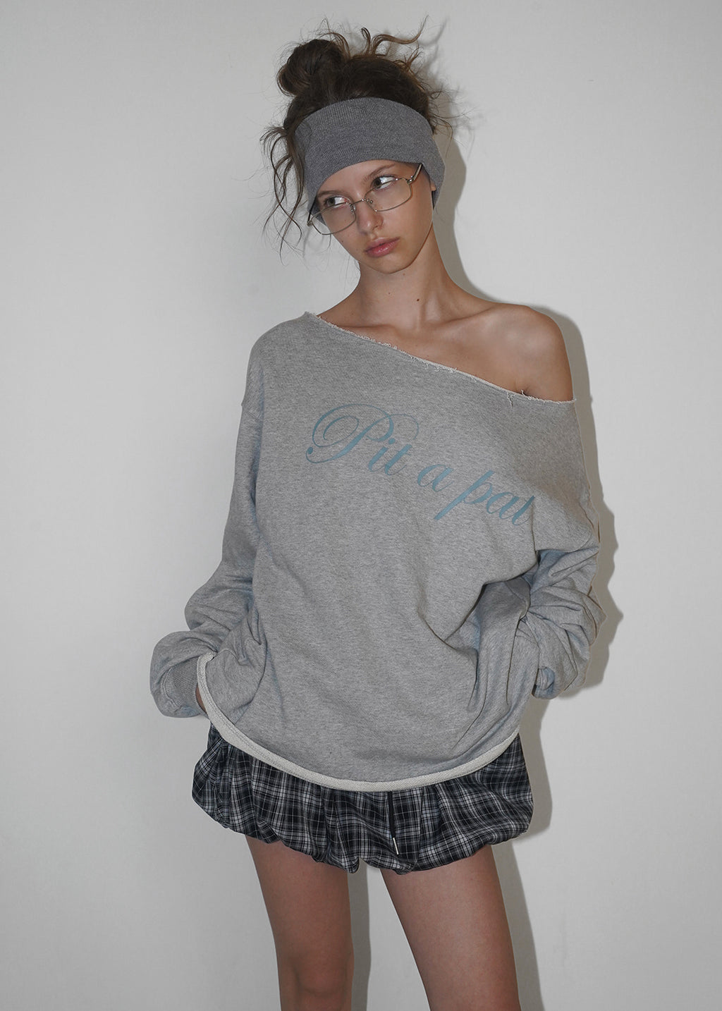 韓國製造 Boat Neck Printed LS Tee / Grey