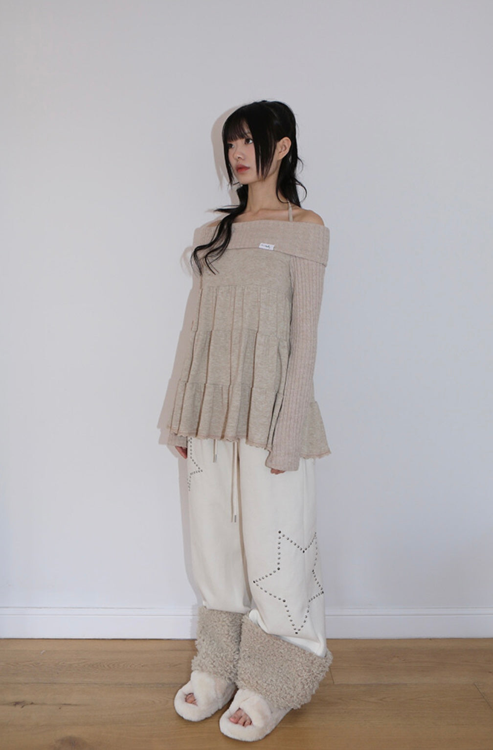 nofficialnoffice CANCAN OFF SHOULDER TOP BEIGE